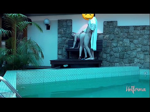 ❤️ Boss invites maid to the pool, but couldn't resist a hot ❤❌ Quality porn at us